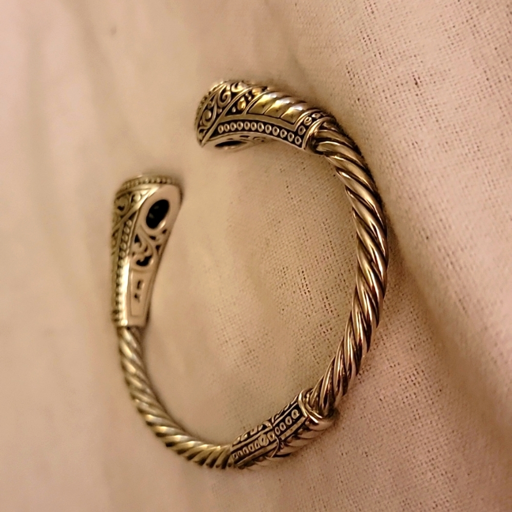 Hinged Bangle - image 4